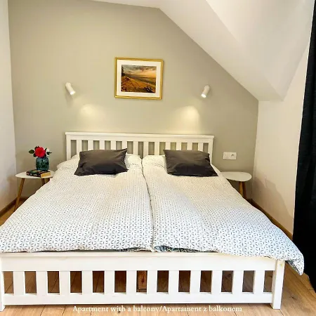 Zacisze 1 Apartmán